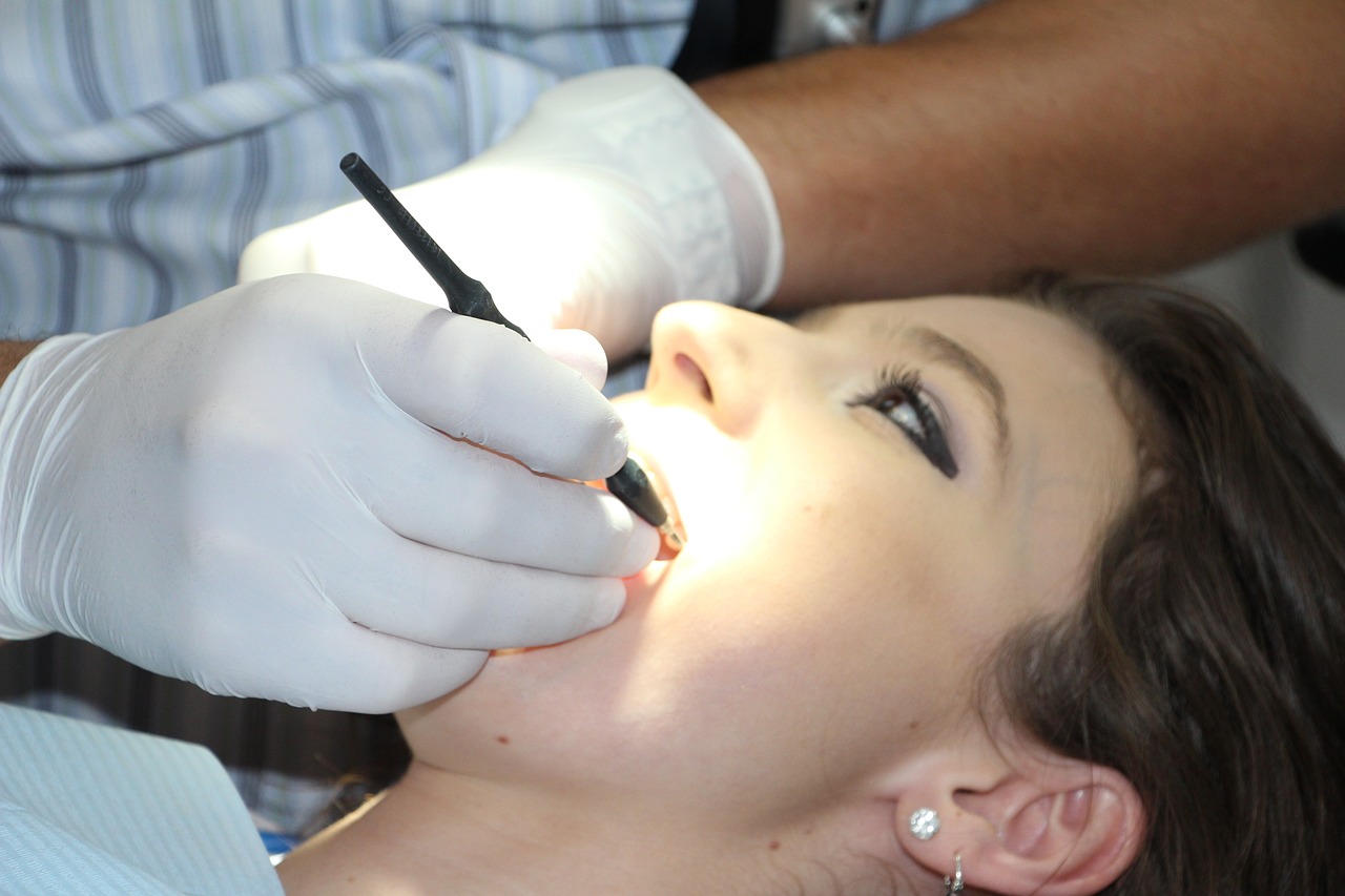 wisdom teeth extraction - care and cure dental clinic